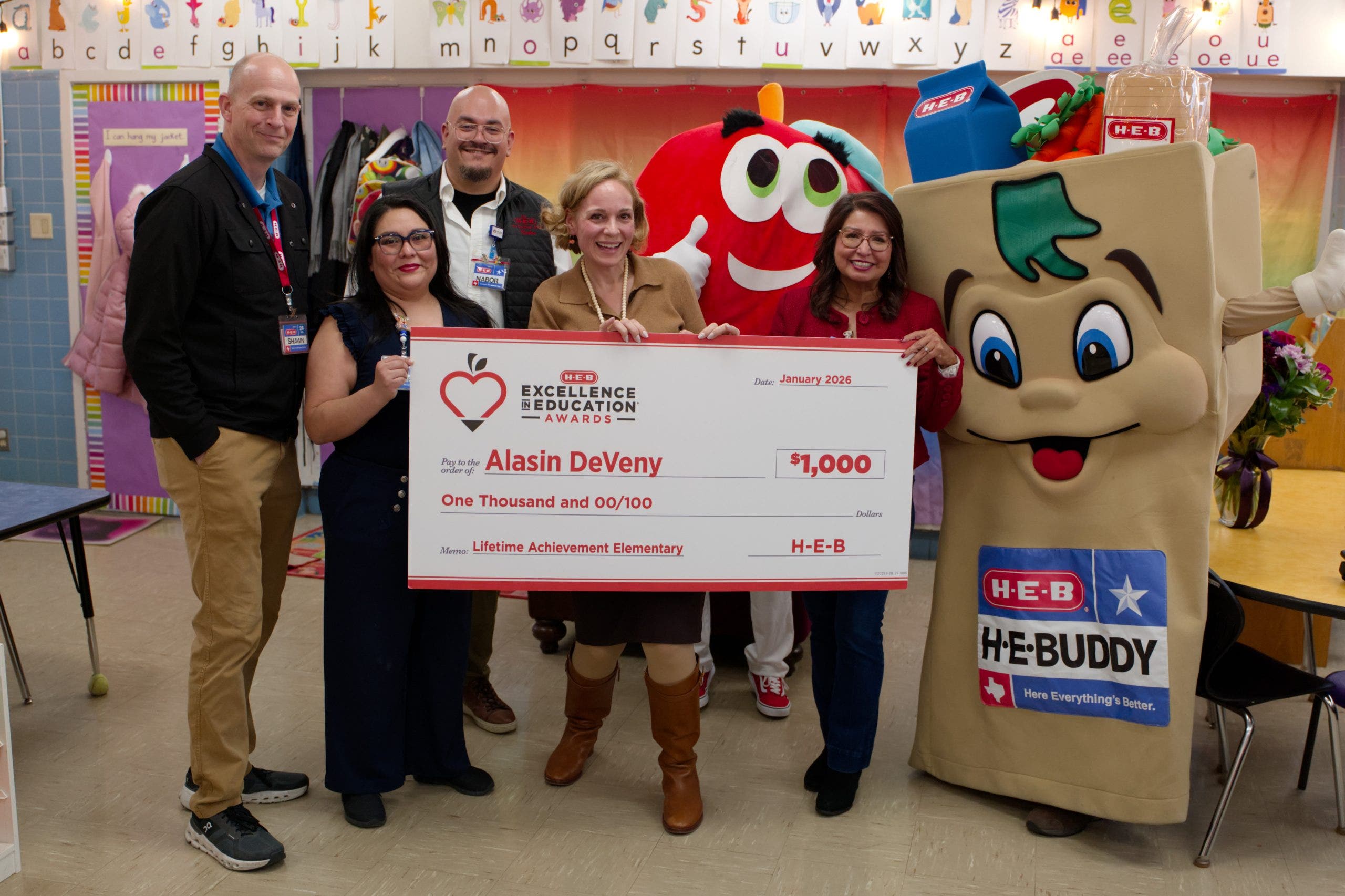 H-E-B announces 68 finalists for statewide Excellence in Education honors