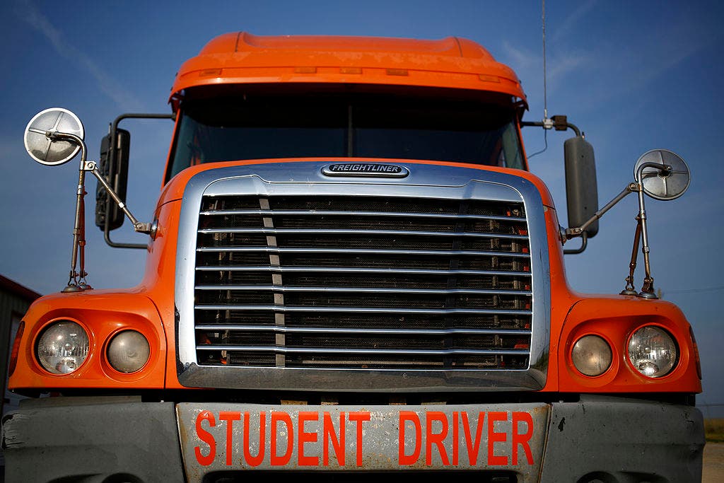 Texas investigates trucking schools for safety and language violations
