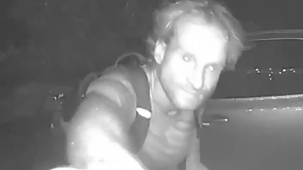 Man accused of threatening person with knife near South Lamar Boulevard