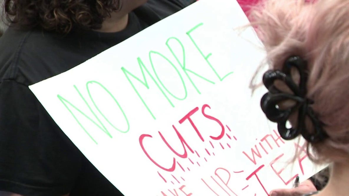 Austin ISD parents, staff voice concerns at budget meeting