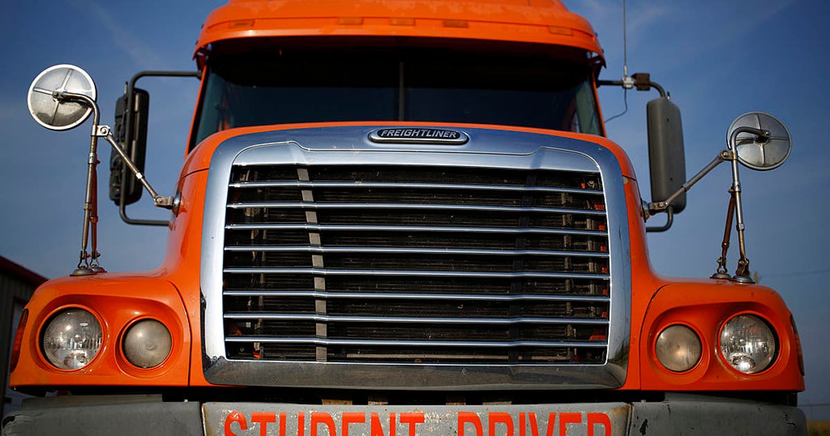 Texas investigates trucking schools for safety and language violations