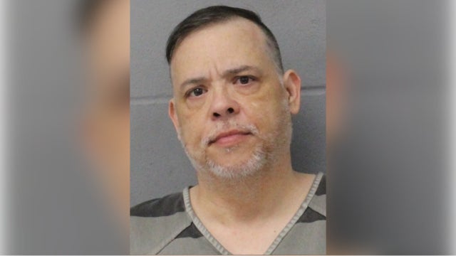 Lyft driver assaults, attempts to rob pregnant rider: affidavit