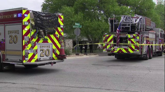 South Austin house fire: Suspect set house on fire, shot himself, police say