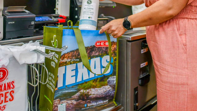 Earth Day: H-E-B tote bag giveaway across Texas