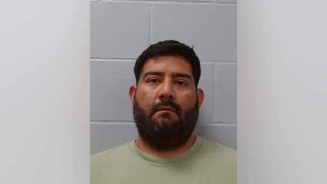Hays CISD math teacher arrested for improper relationship with student: police