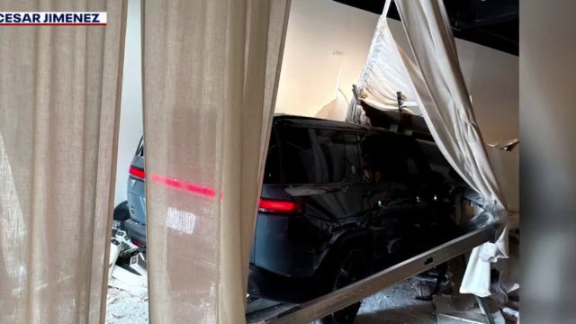 Tarrytown spa undergoing repairs after SUV crashed into business