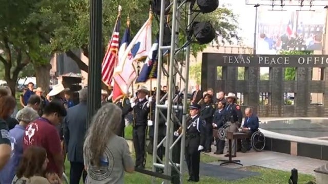 Gov. Abbott honors 25 fallen officers at Texas Peace Officers Memorial Ceremony in Austin