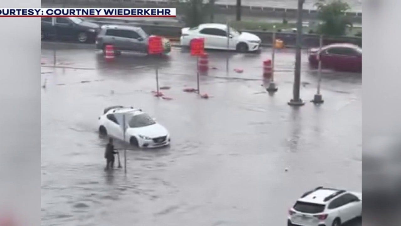 Austin weather: Flash flooding causes high water in construction zone
