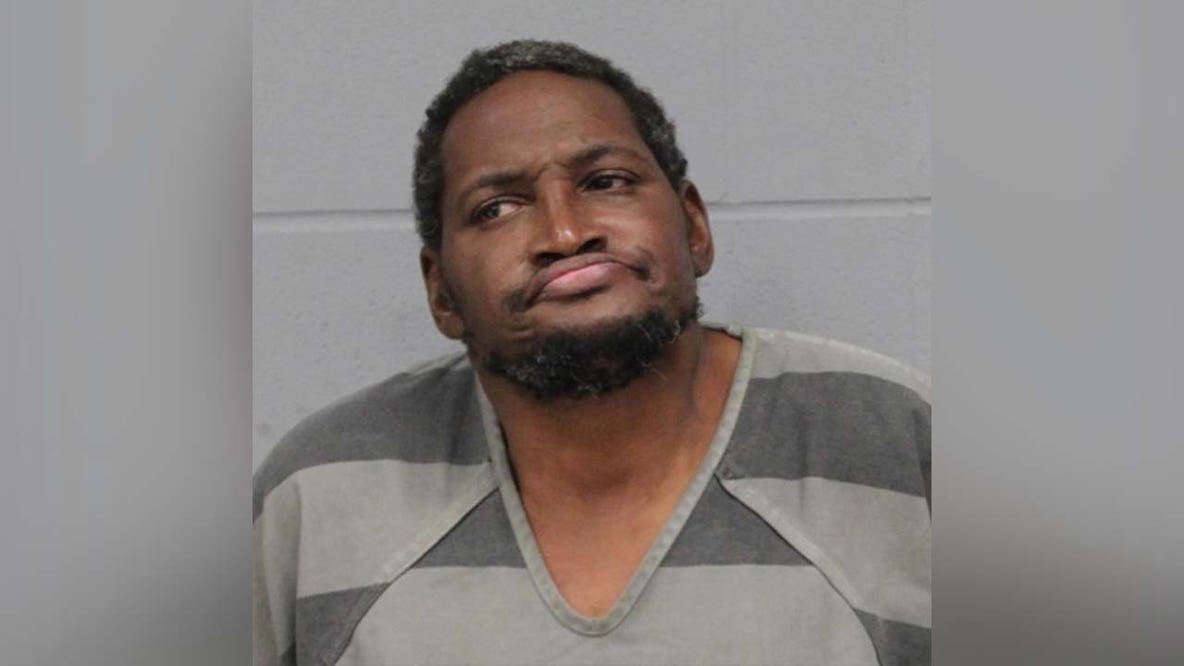 VIDEO: New details released after man caught throwing rocks at cars in Austin
