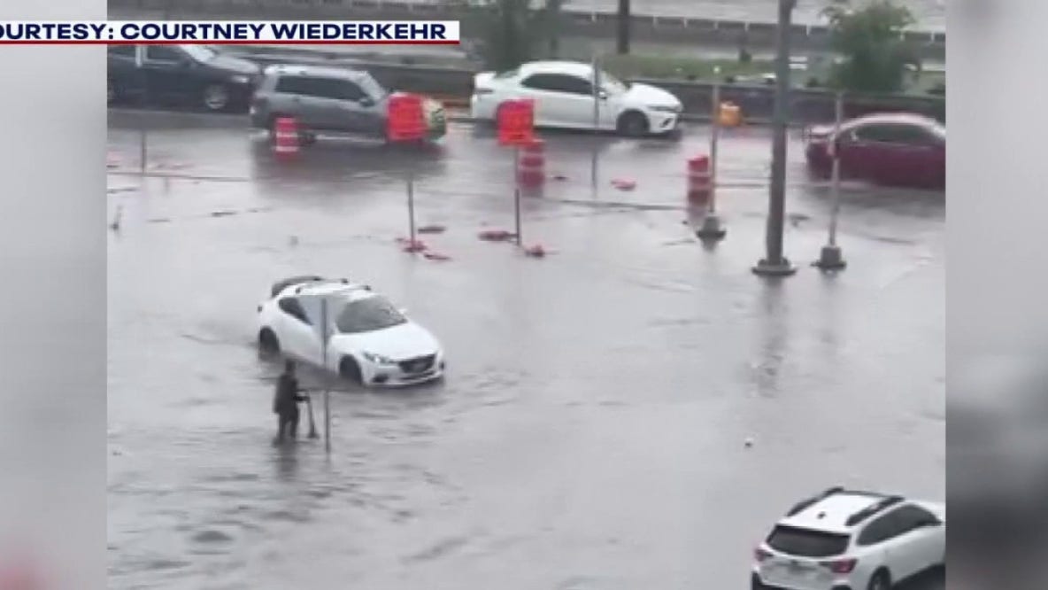 Austin weather: Flash flooding causes high water in construction zone