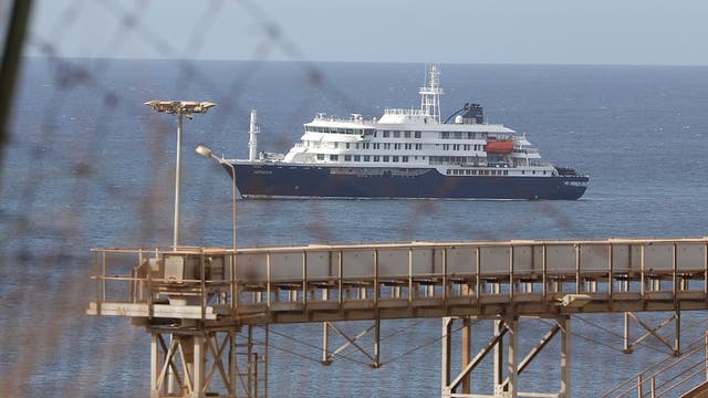 Health officials track 2 Texas residents exposed to rare hantavirus on MV Hondius cruise ship