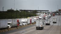 Texas mandates English-only CDL tests, resumes licensing for seasonal farm workers