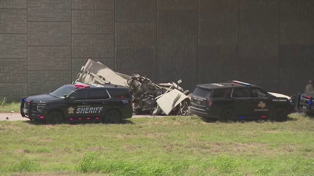 Williamson Co. deadly crash involving 18-wheeler that went off overpass
