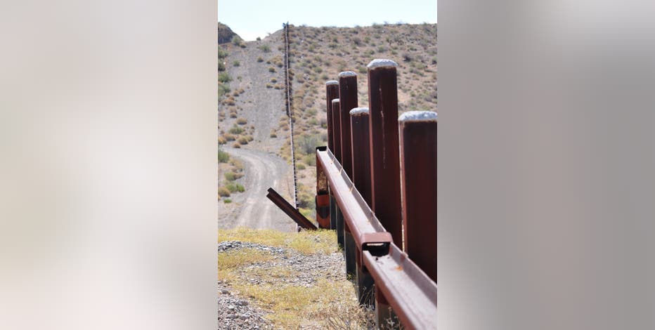 Big Bend will see vehicle barriers, not walls along southern border