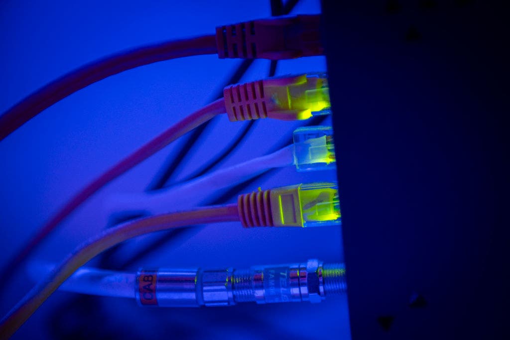 Texas lawmakers call for audit of Broadband Development Office