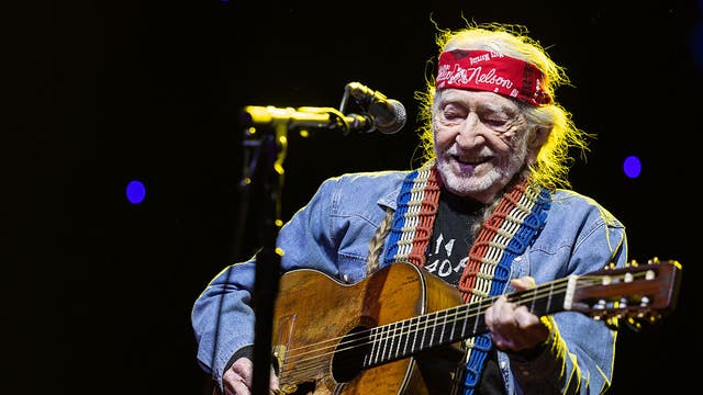 Willie Nelson slams ‘water thieving’ data centers in Texas