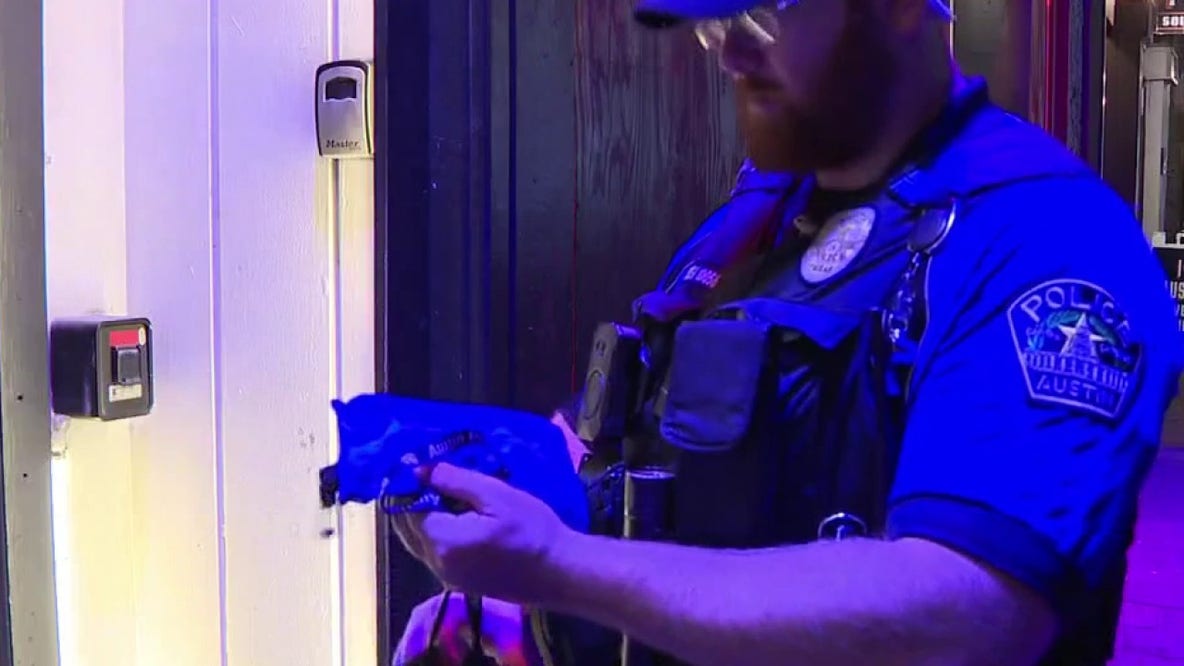 Narcan kits distributed to downtown Austin bars after suspected overdoses
