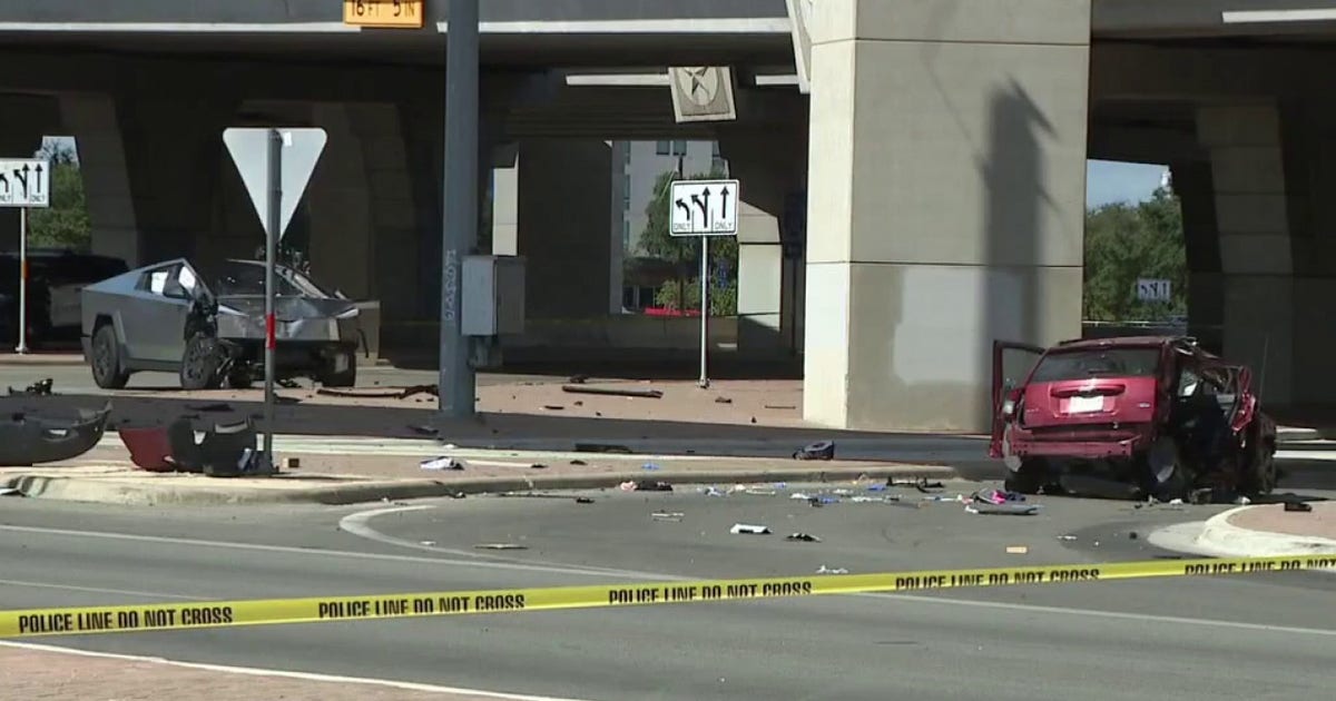 I-35 service road crash: 9-year-old dies at hospital