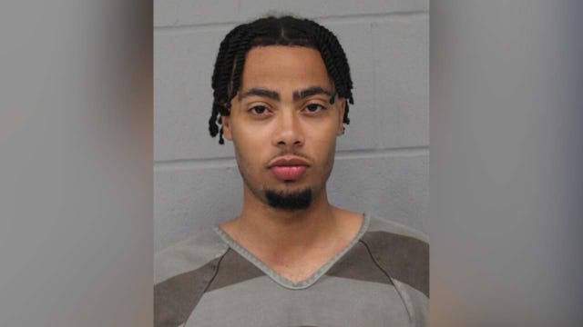 Austin deadly crash: 19-year-old arrested, charged with DUI