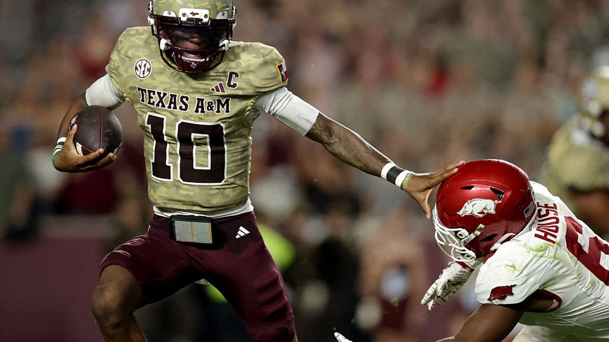 Texas A&M Aggies cruise past Arkansas in a dominant 34-7 win
