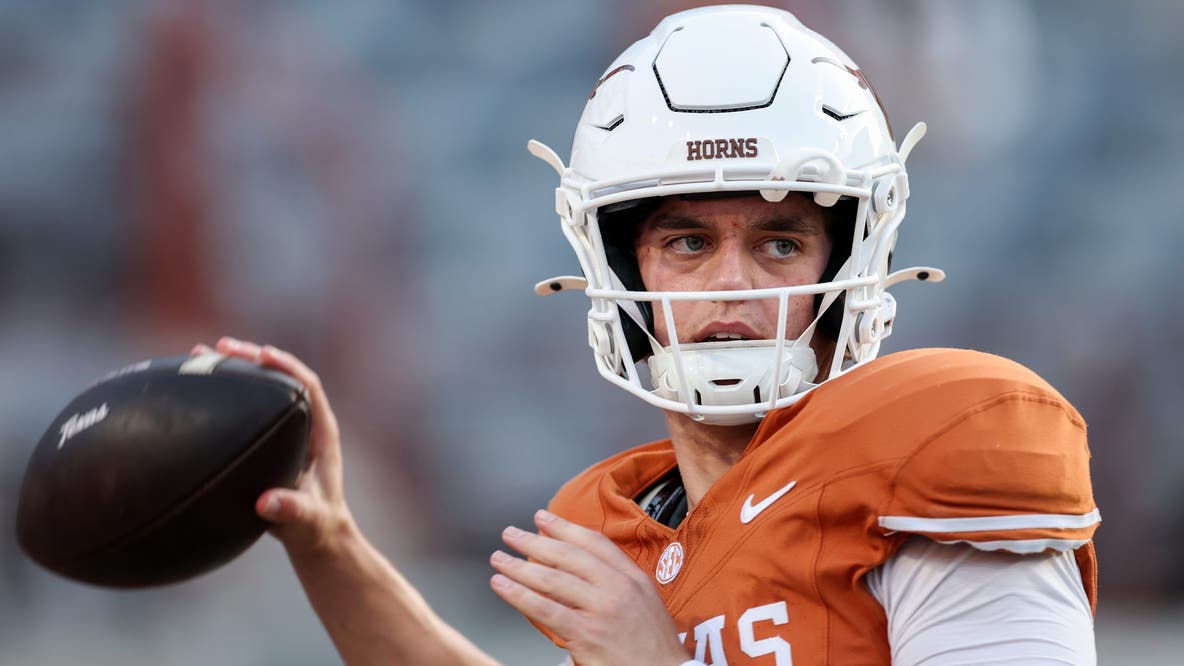 Texas hangs on to beat Ole Miss 34-27 after blowing 21-point lead