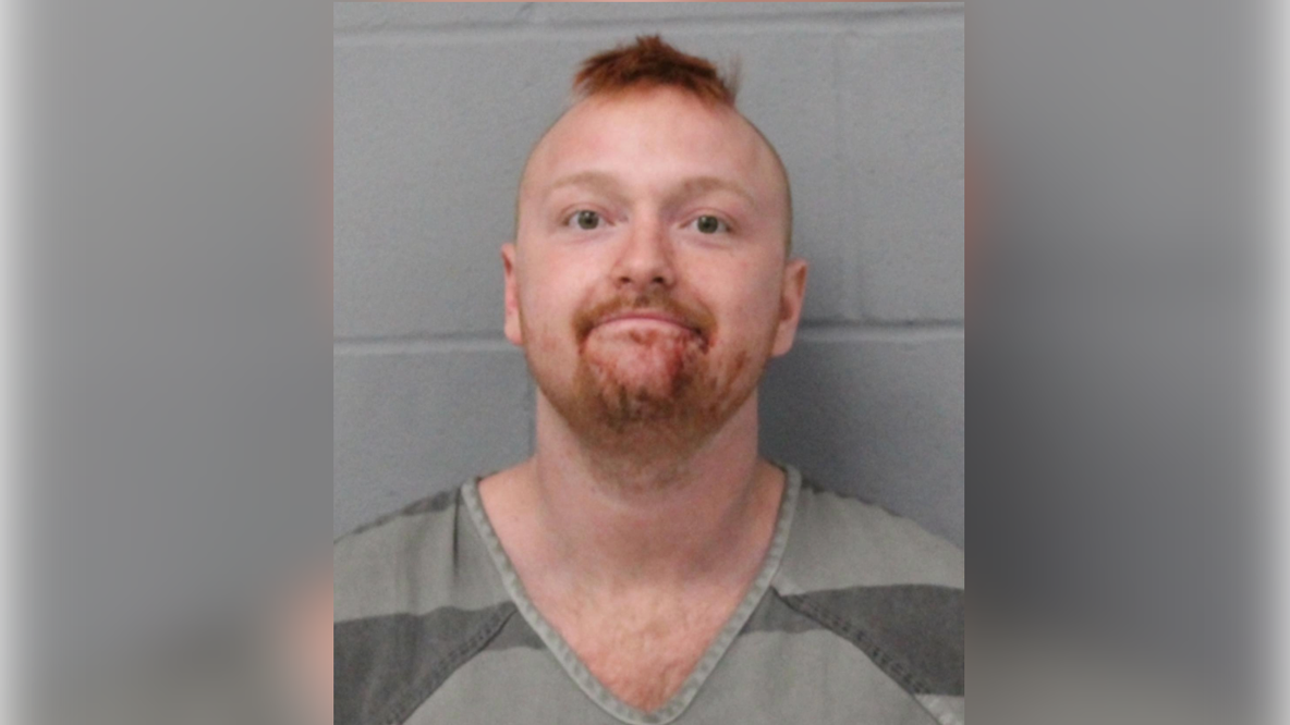 Man in Halloween costume stabs 2 people at coffee shop: APD