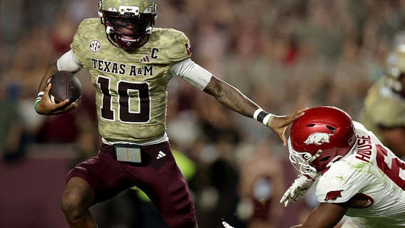 Texas A&M Aggies cruise past Arkansas in a dominant 34-7 win
