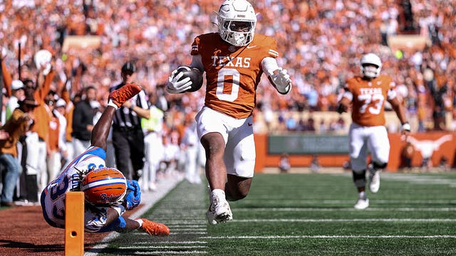 Longhorns fall to Gators 27-24 for second straight loss