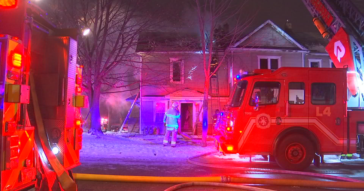 Firefighters hospitalized after Minneapolis duplex fire | FOX 9 ...