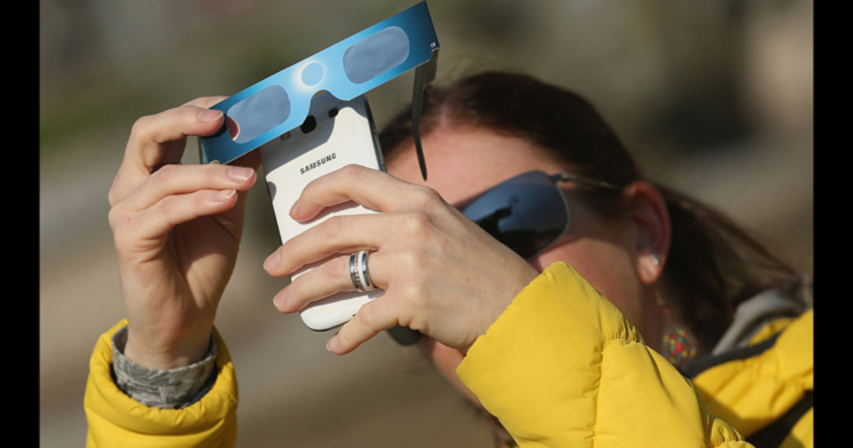 How to take photos of the eclipse with your smartphone | FOX 9 ...