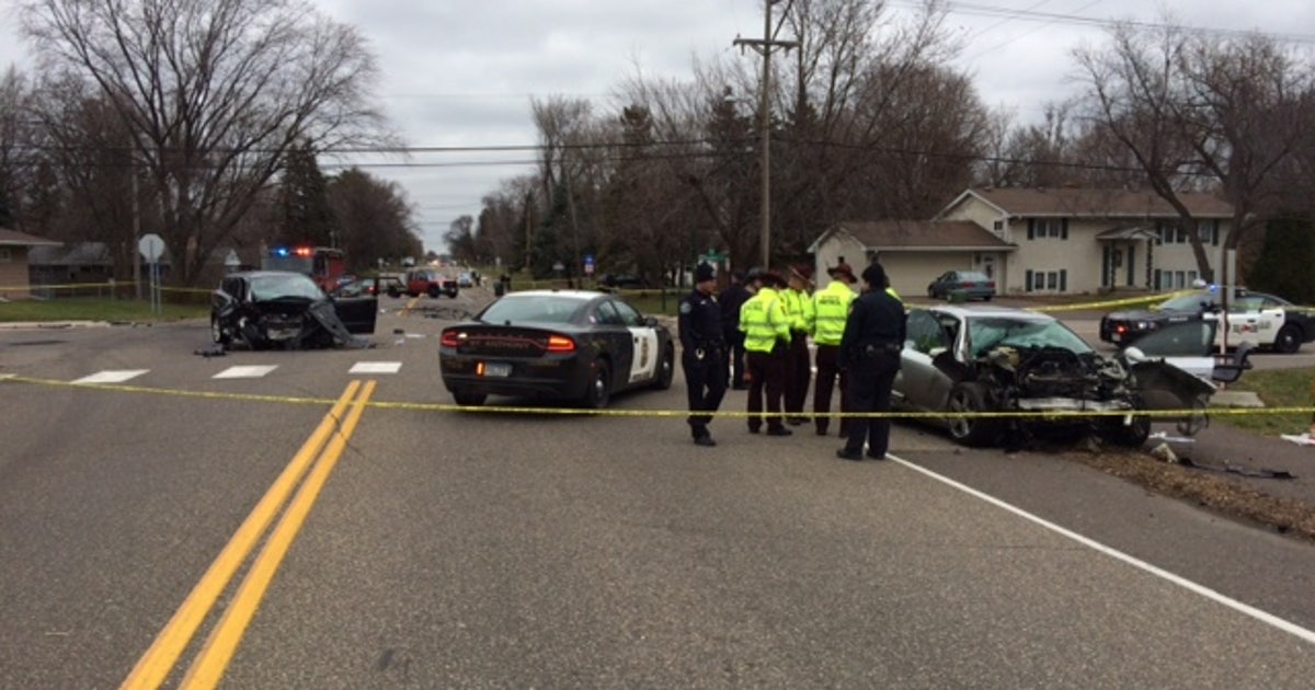 Roseville crash leaves 2 in critical condition | FOX 9 Minneapolis-St. Paul