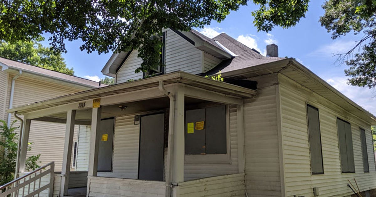 2 injured after jumping from 2nd story to escape Minneapolis house fire ...