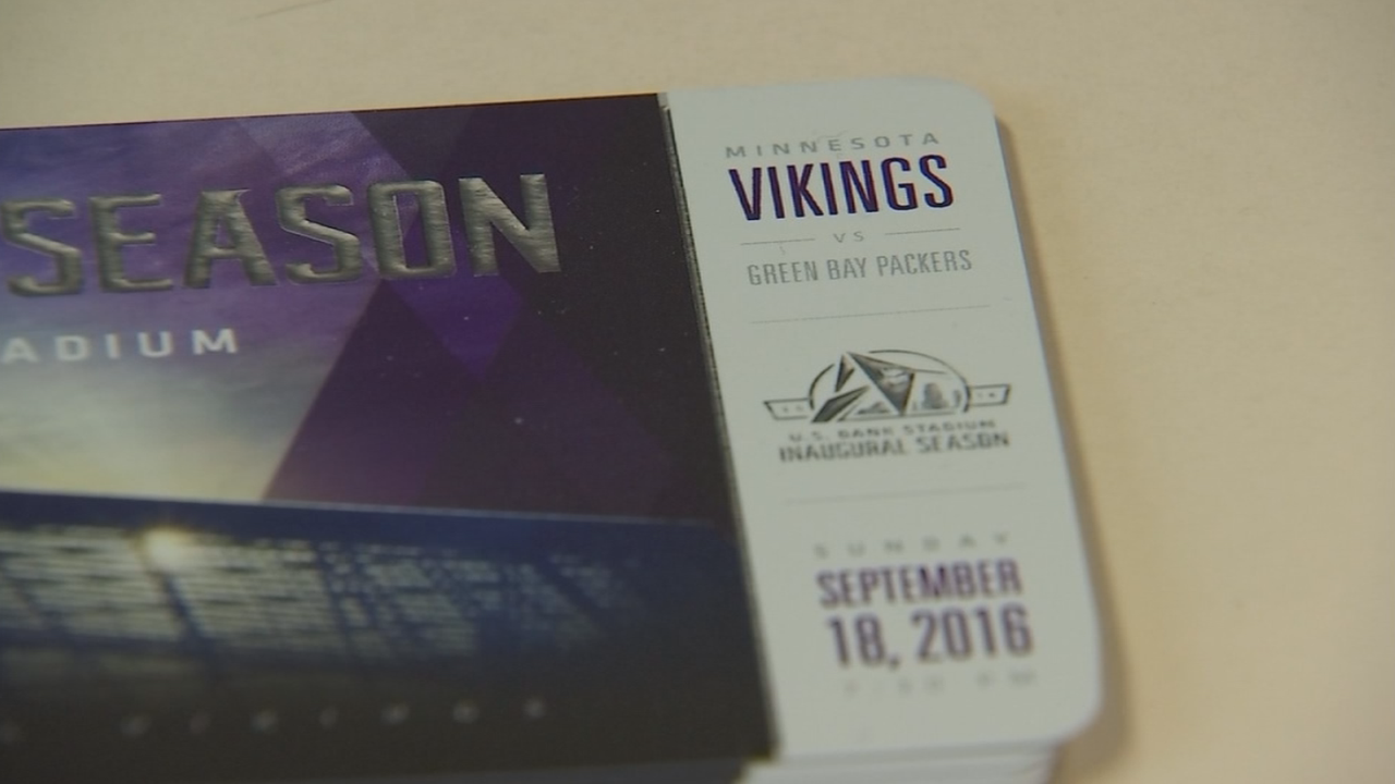 Singlegame Vikings tickets sell out quickly