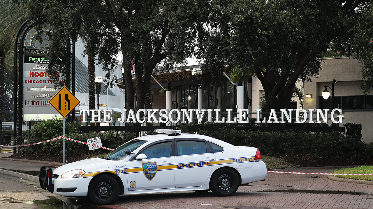 Sheriff 3 Dead Including Gunman In Shooting At Jacksonville Mall