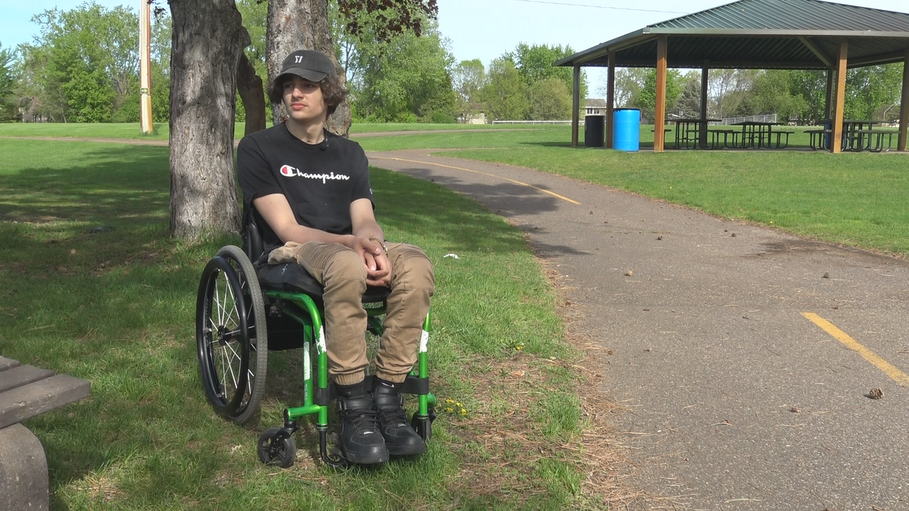 Paralyzed in ATV accident, Minnesota teen works to get driver's license