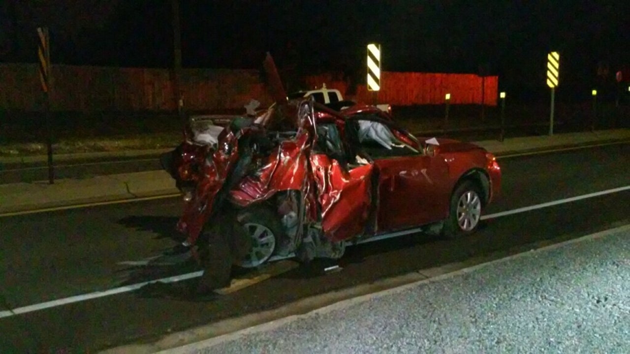 Train slams into car in Coon Rapids after driver takes wrong turn