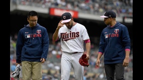 Twins settle for split with Tigers on Mother's Day