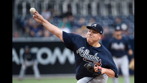Twins sign pitcher Bartolo Colon to minor league deal