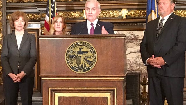Minnesota governor on budget bills: 'I'd veto them all'
