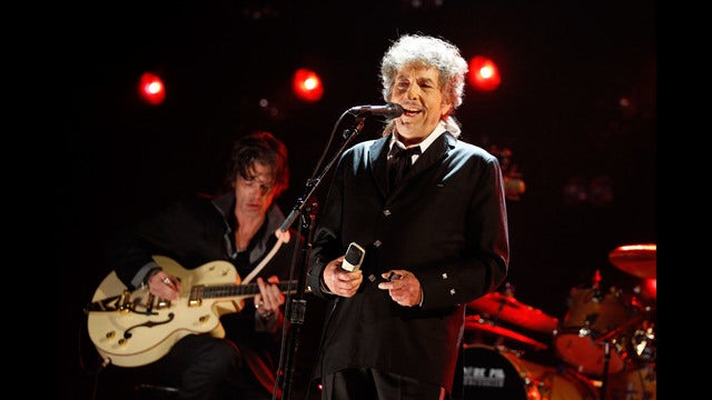 Bob Dylan to play Xcel Energy Center on Oct. 25