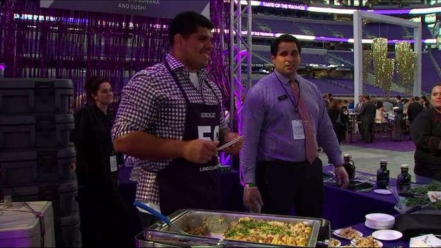 Vikings trade jerseys for aprons at Taste of the Vikings event