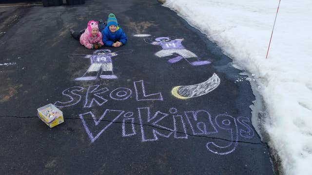 PHOTOS: Team spirit shines through to Philadelphia