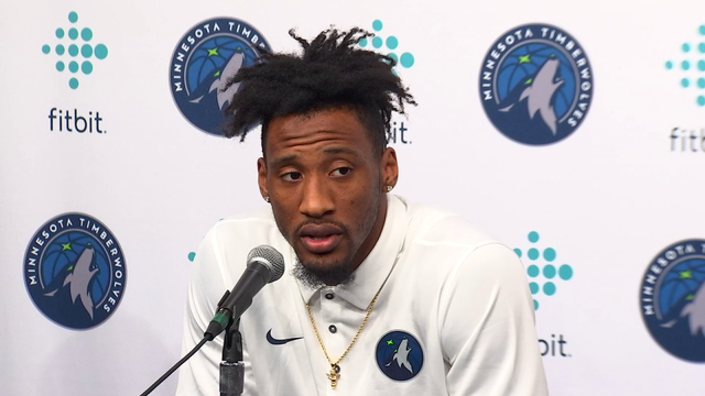 Timberwolves reportedly trade Robert Covington, 4 others in roster overhaul