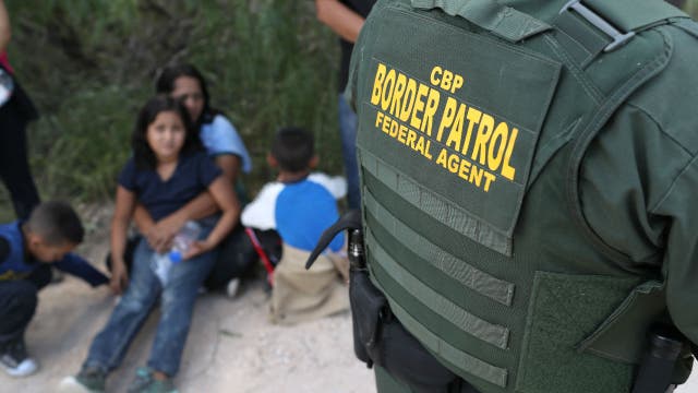 MN AG, 19 others ask Justice Dept. to stop separating families at border