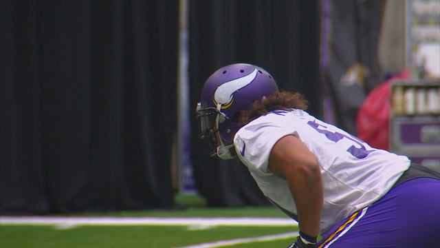 Vikings return to work, Kendricks signs contract extension