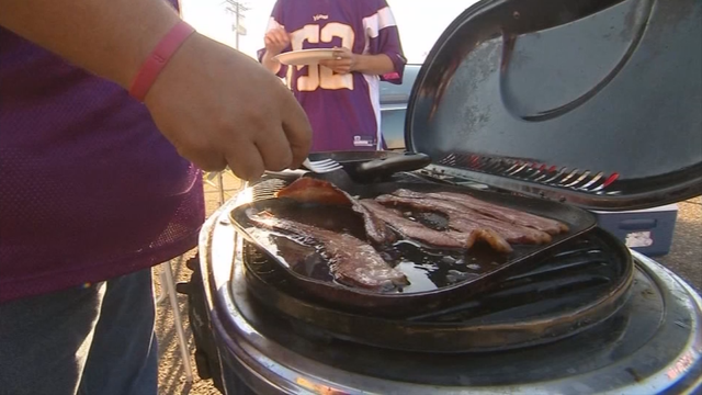 Minneapolis officials discuss Vikings tailgating future