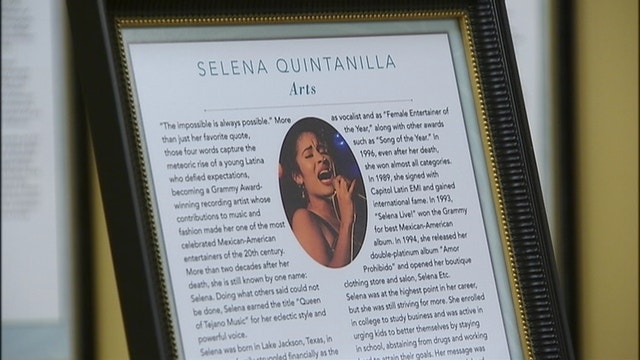 Selena to receive star on Hollywood Walk of Fame