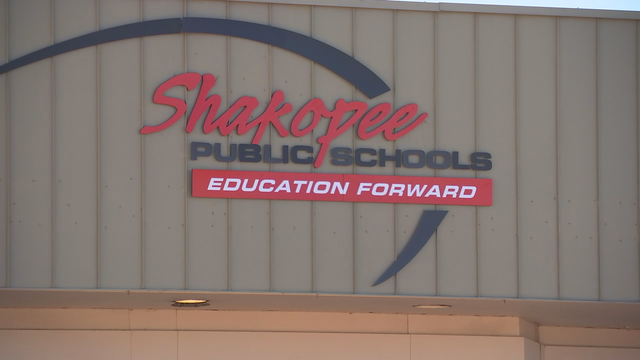 Shakopee school leaders extend Thanksgiving break due to COVID-19 spike