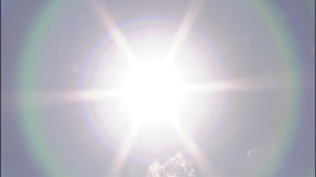 Staying safe in the extreme heat and the warning signs to watch for