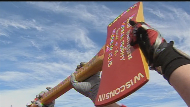 'It just made sense': Gophers get rivalry game with Wisconsin